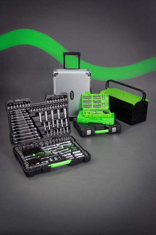 SET DI UTENSILI